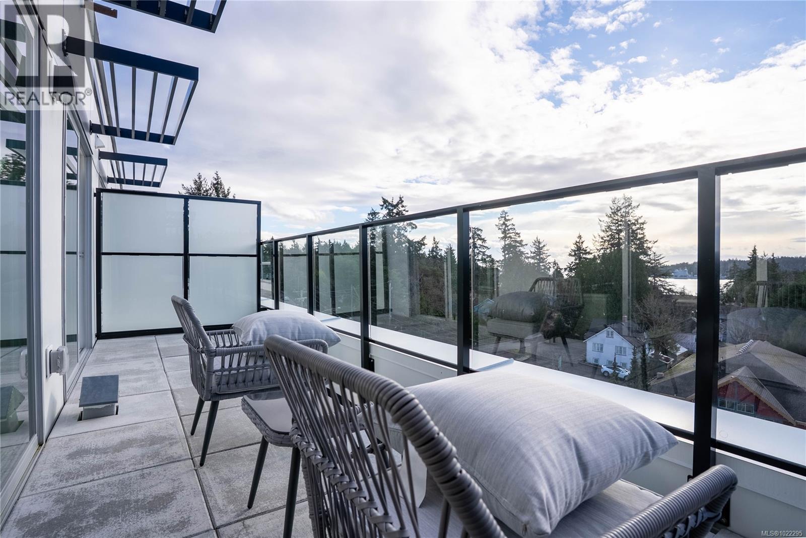 204 258 Helmcken Rd, View Royal