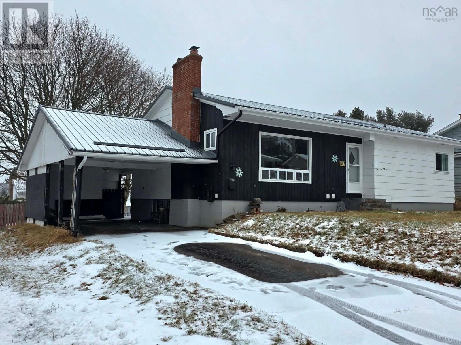 Property photo of 3 Patterson Avenue