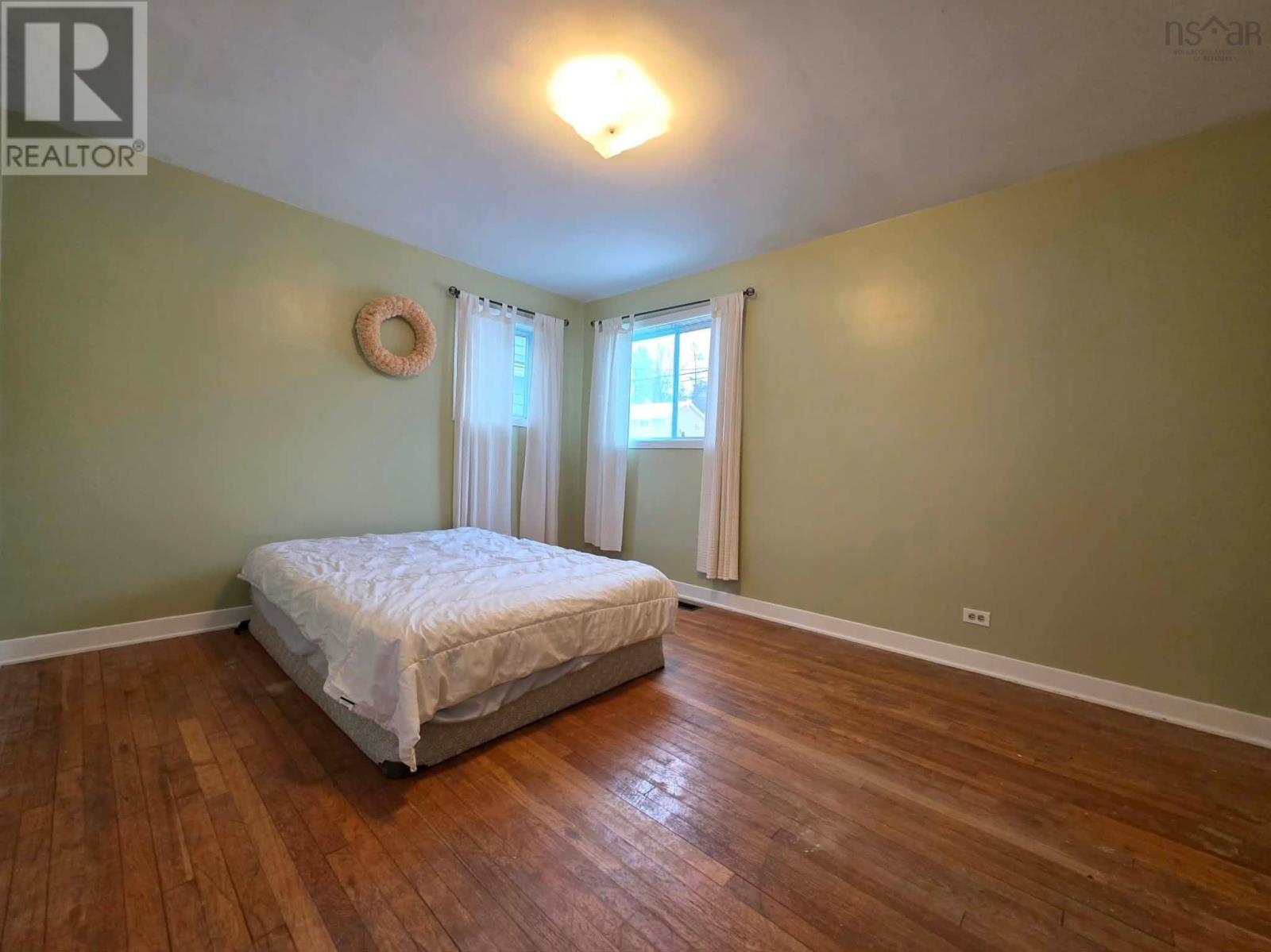 Property 29 of 49 of 3 Patterson Avenue