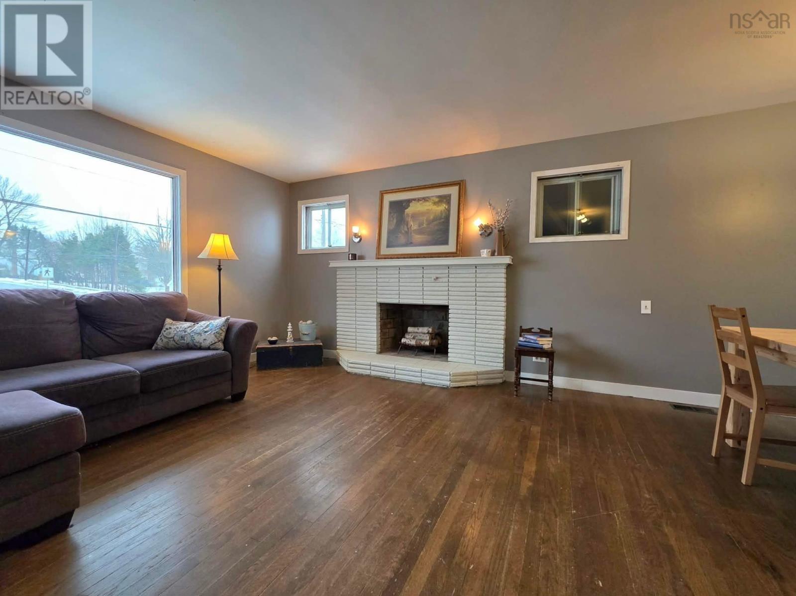 Property 17 of 49 of 3 Patterson Avenue