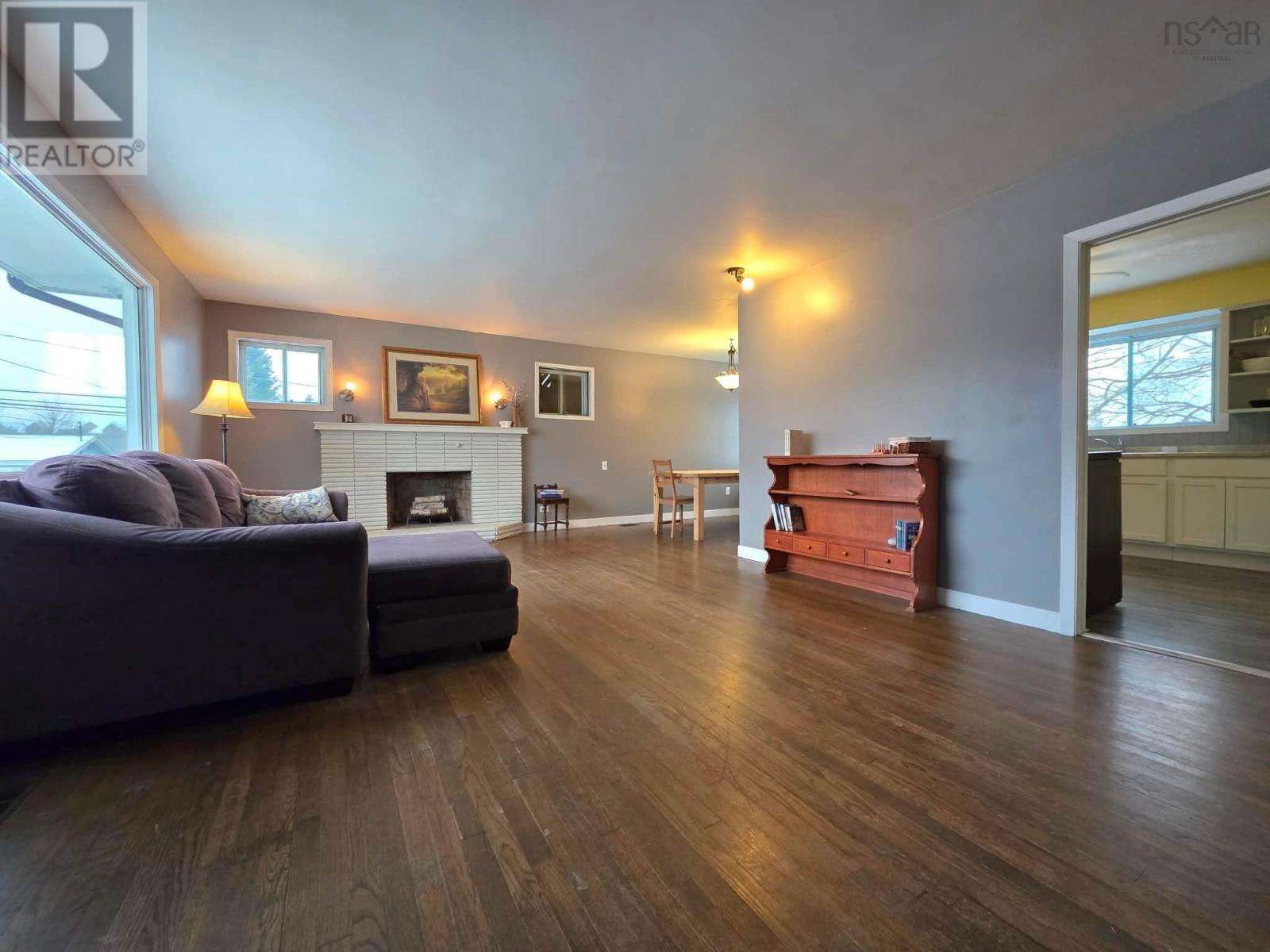 Property 13 of 49 of 3 Patterson Avenue