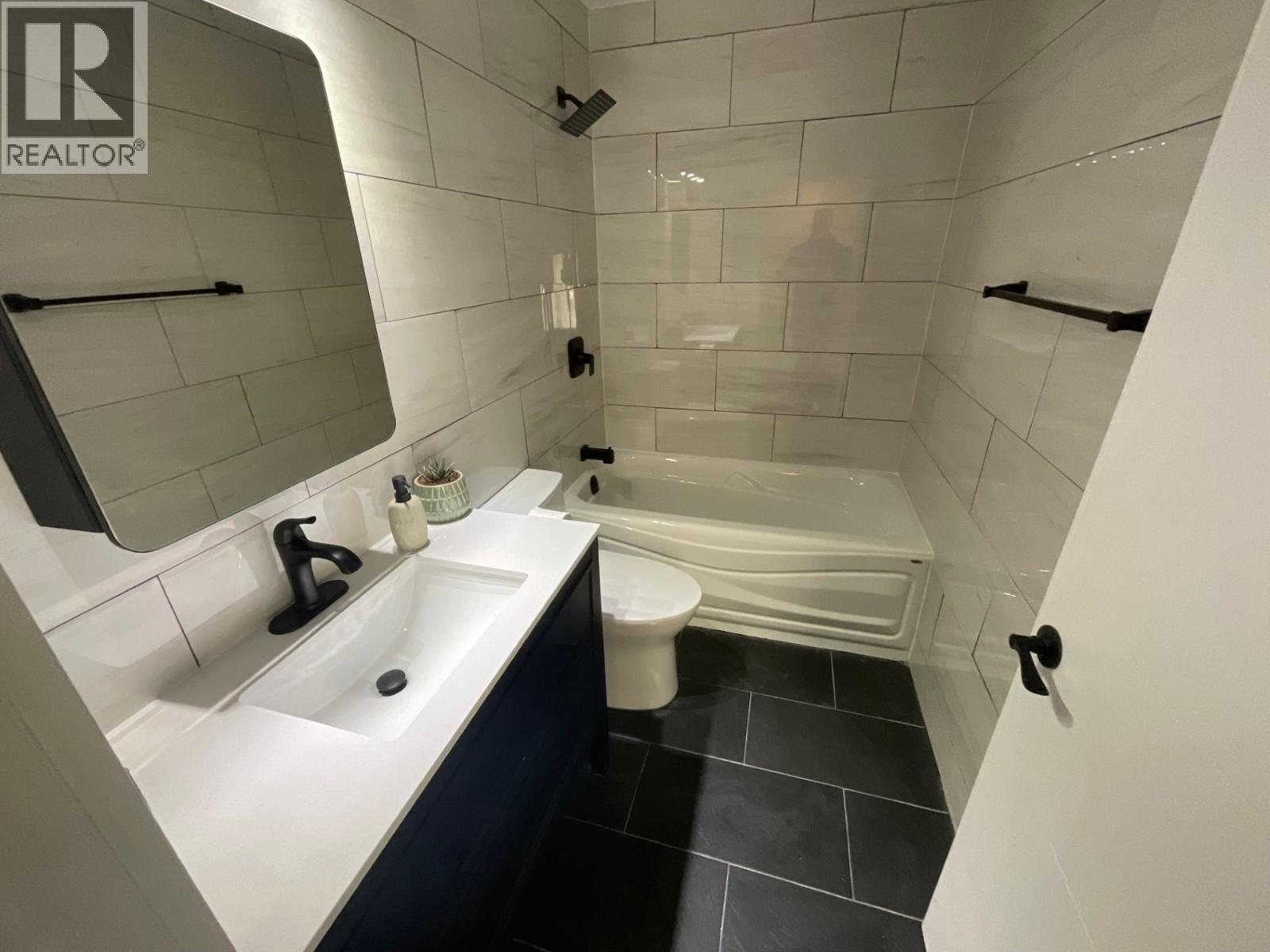 8835 103A AVENUE - 10