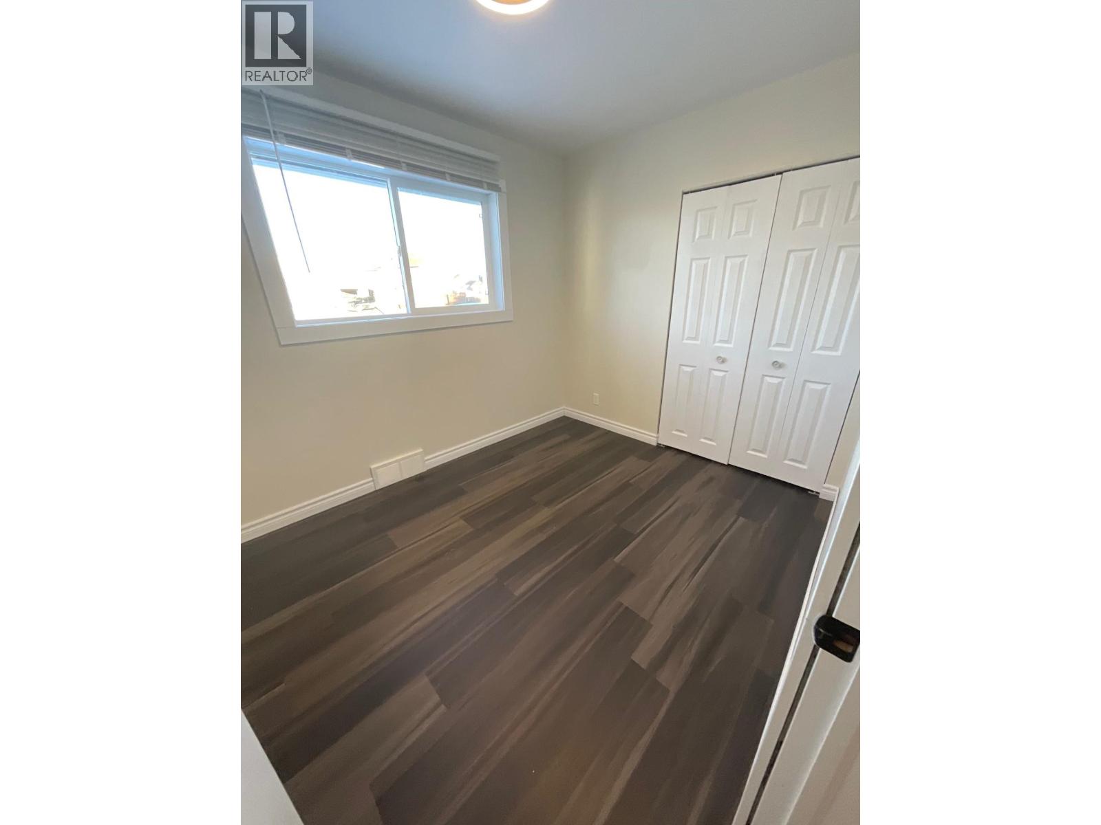 8835 103A AVENUE - 13