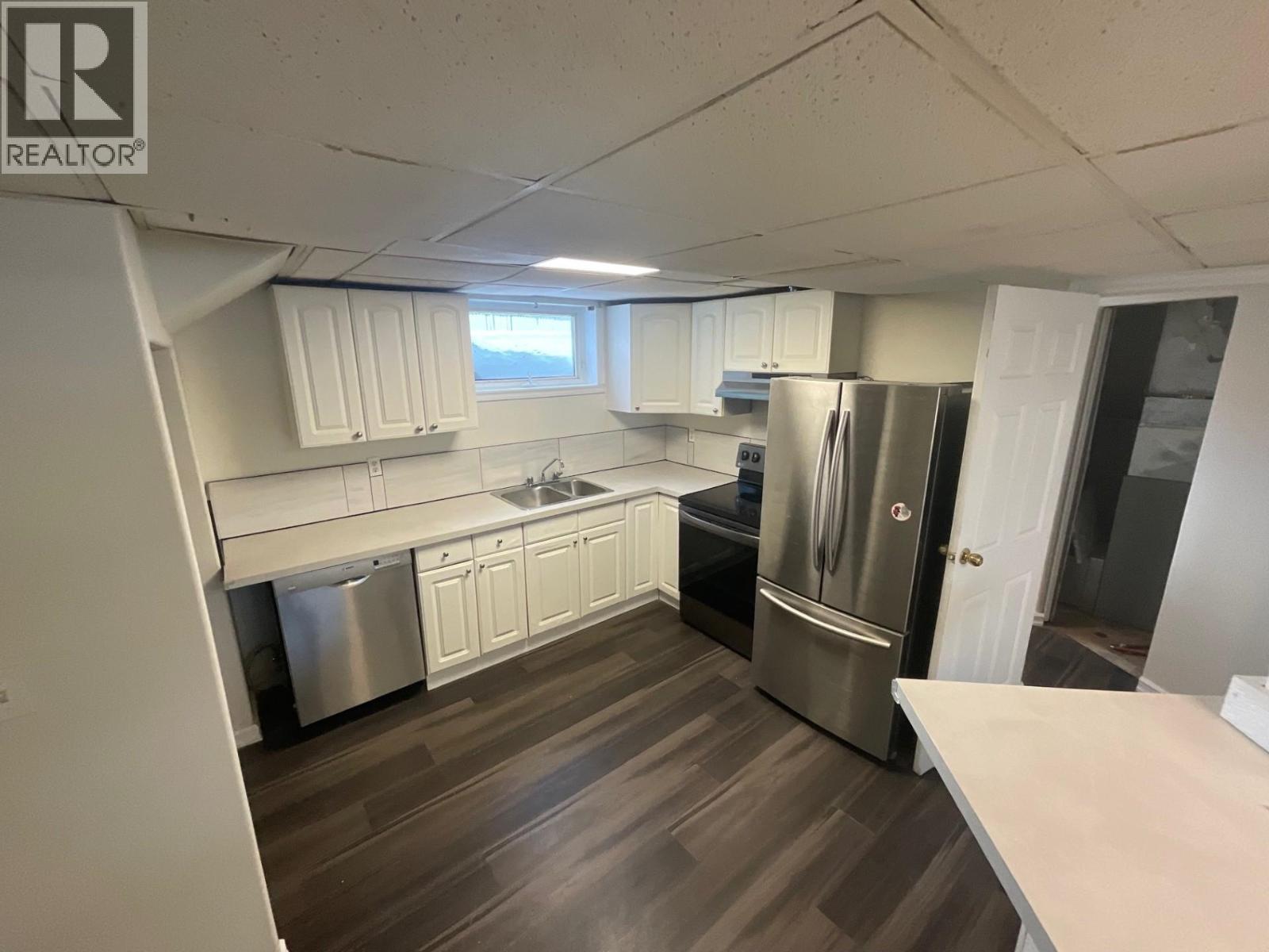 8835 103A AVENUE - 18