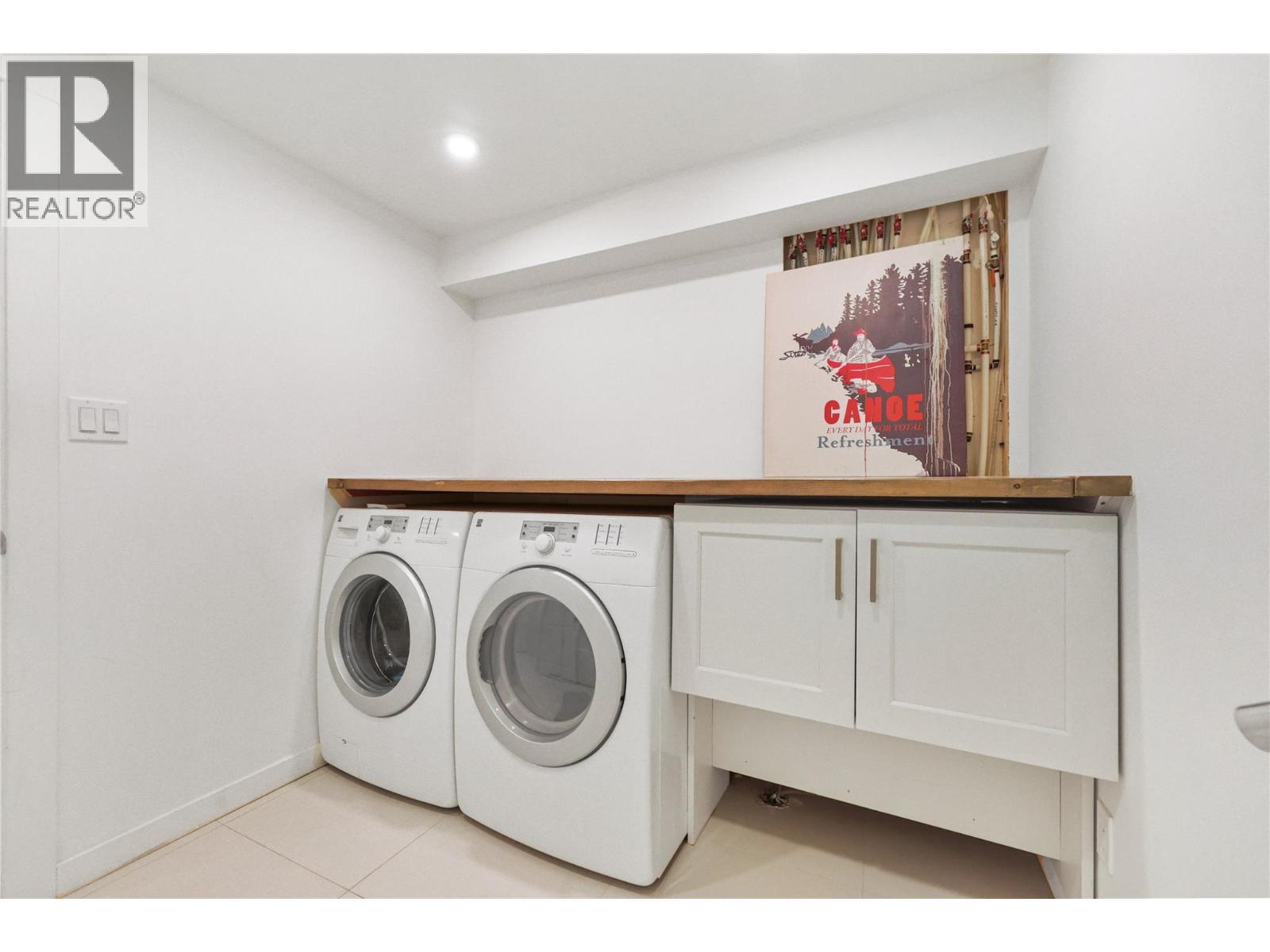  1876 Dewdney Road, Kelowna