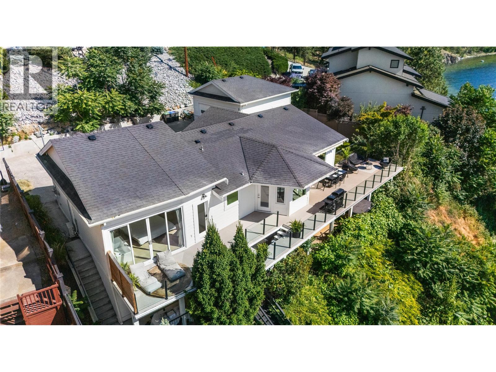  1876 Dewdney Road, Kelowna