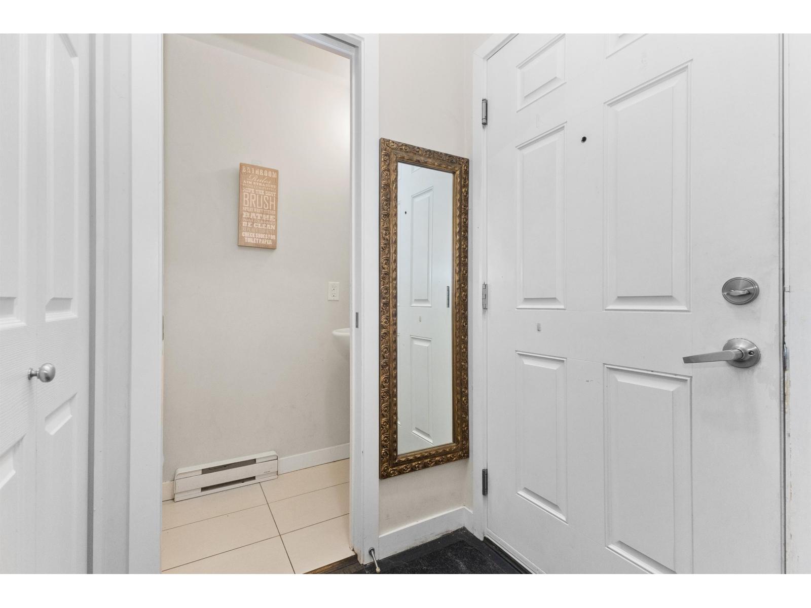 228 32095 HILLCREST AVENUE, Abbotsford