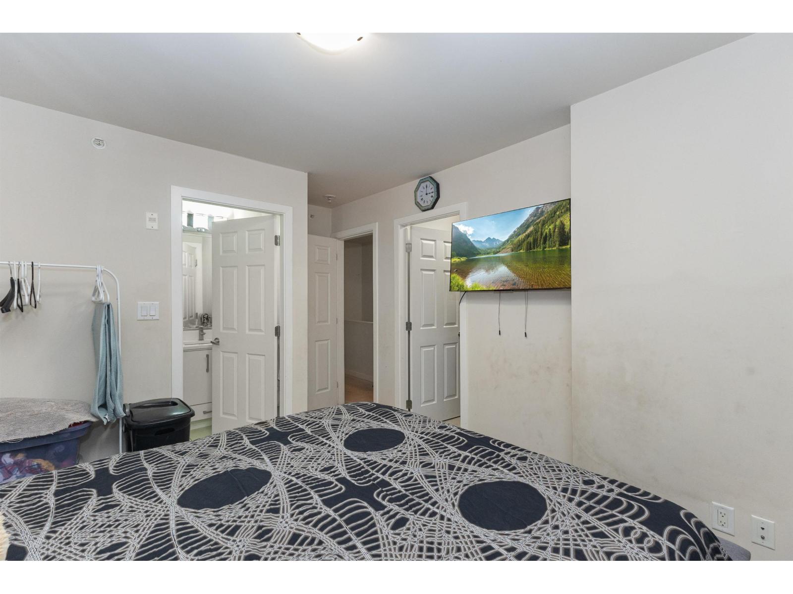 228 32095 HILLCREST AVENUE, Abbotsford