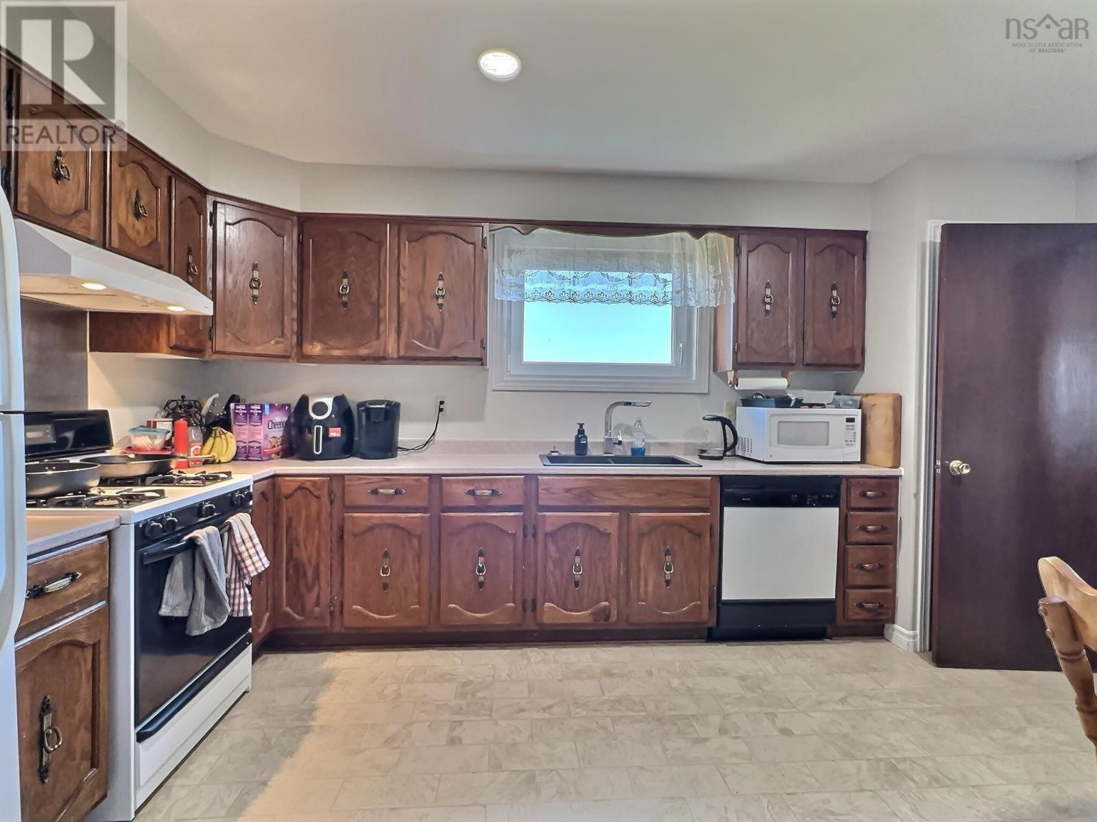 Property 2 of 21 of 119 Main Street