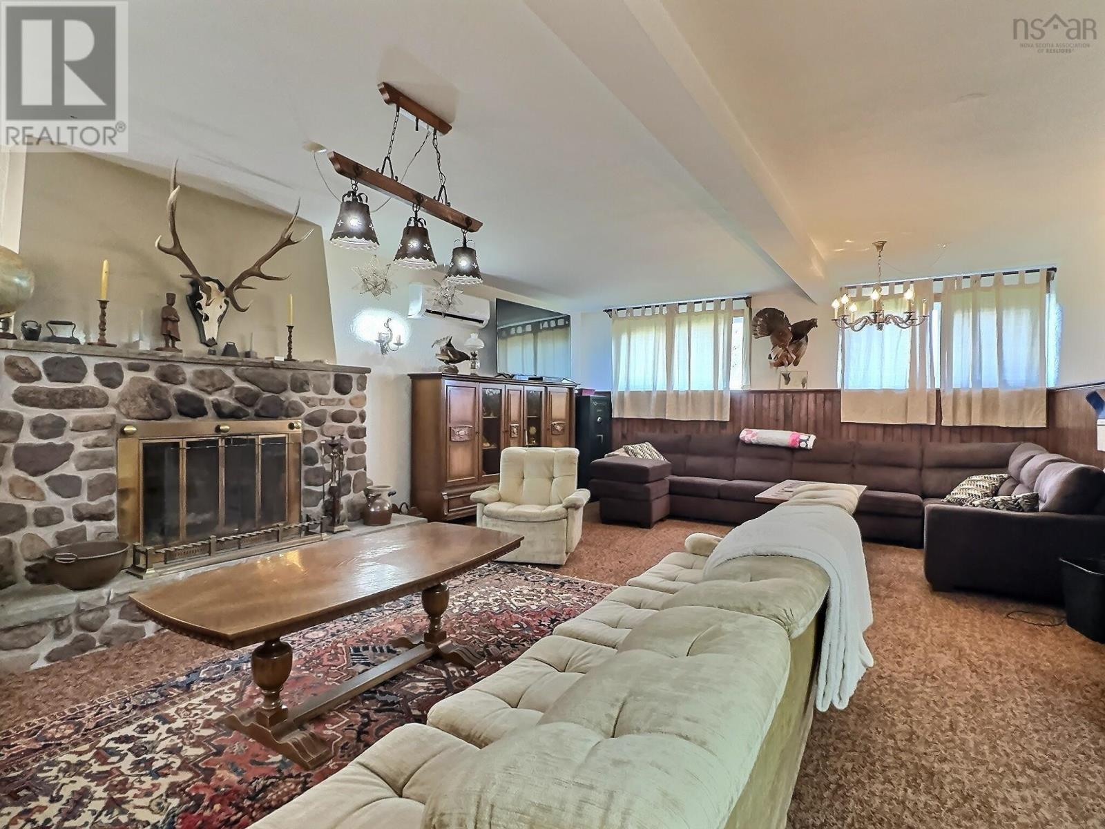 Property 9 of 21 of 119 Main Street