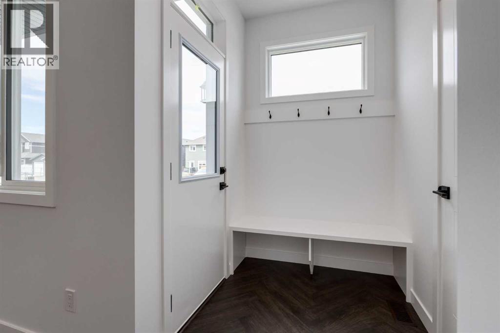 90 Agate Road, Cochrane