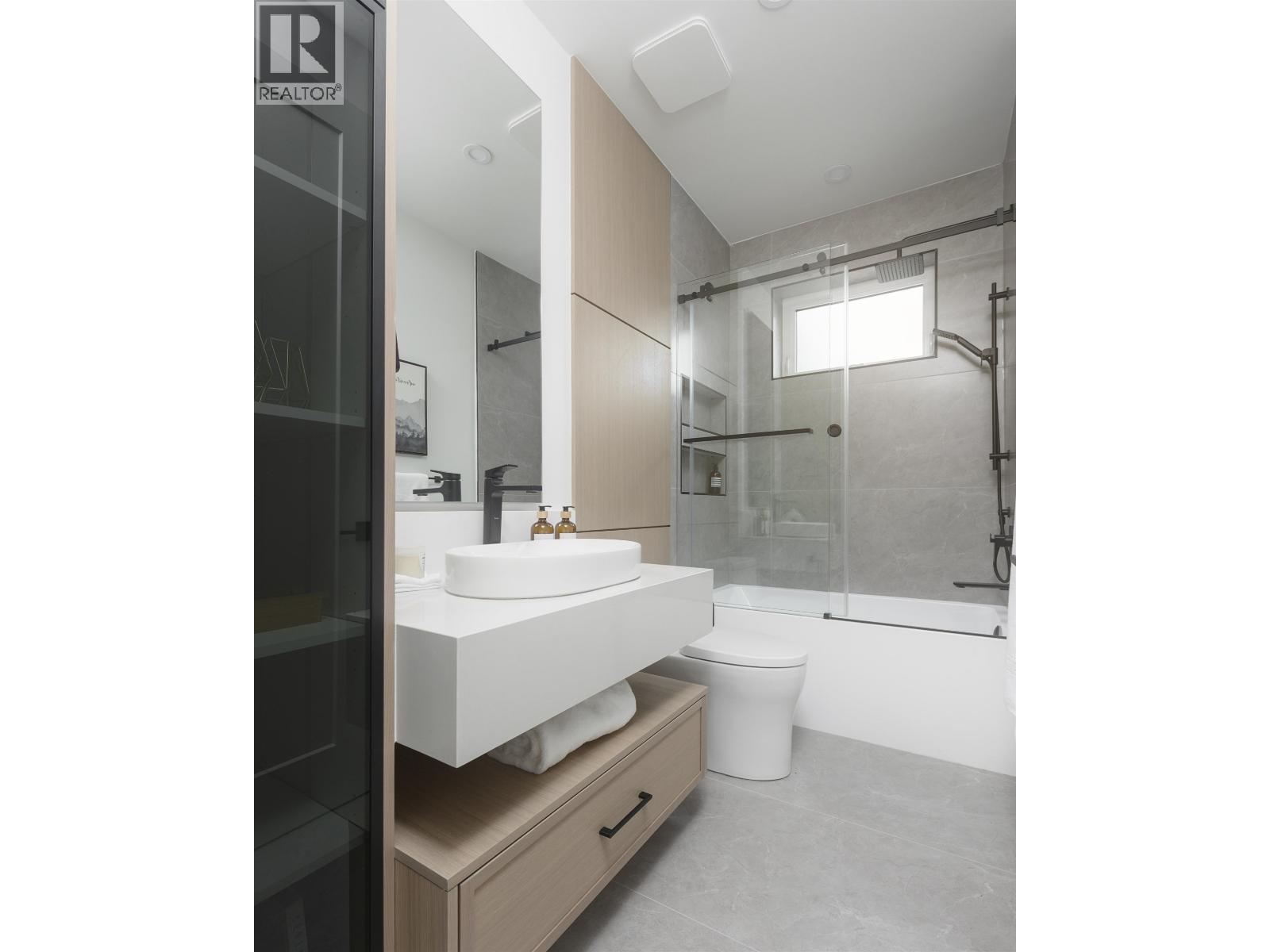 2 5969 GRANVILLE STREET, Vancouver