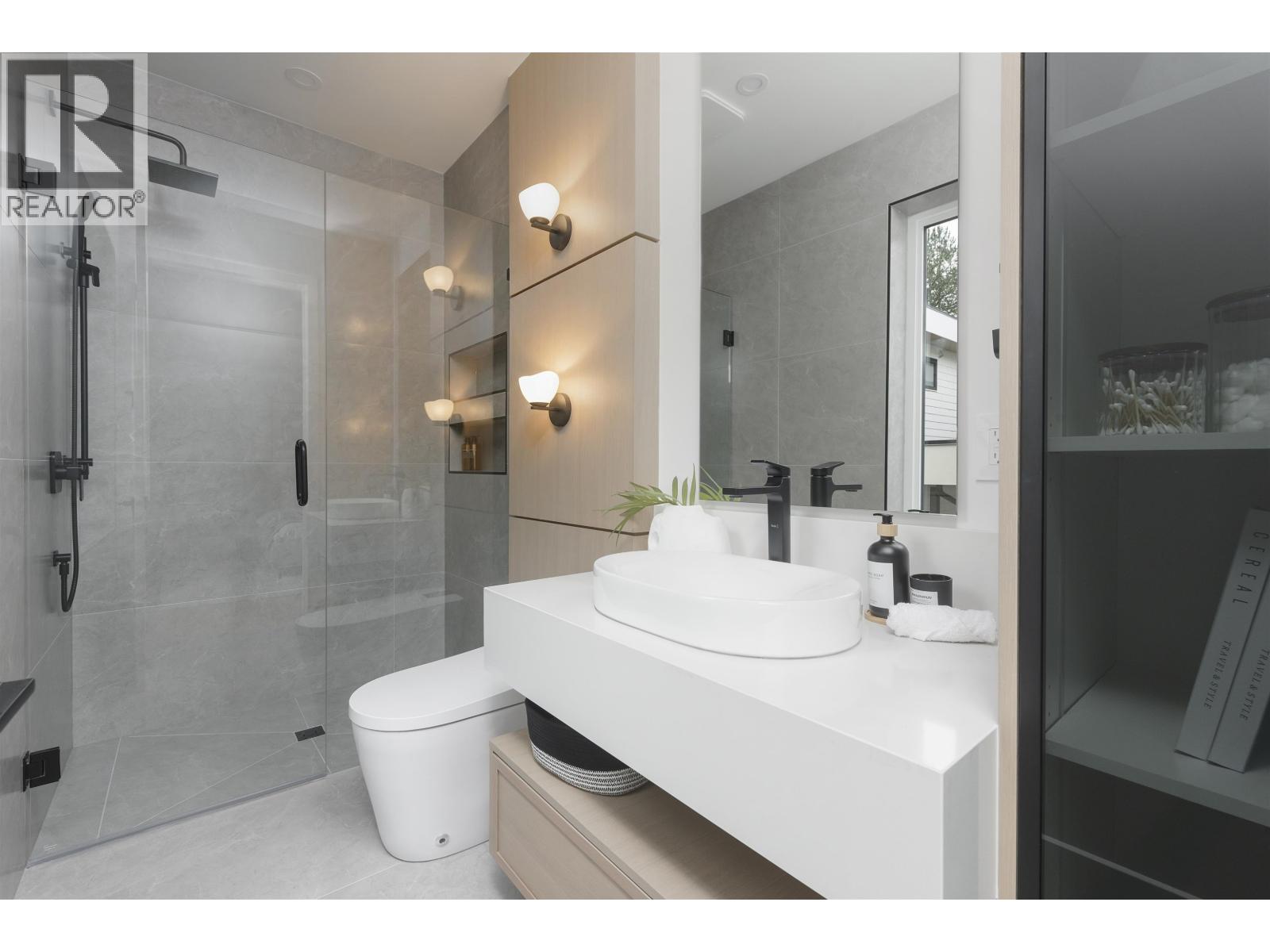 2 5969 GRANVILLE STREET, Vancouver