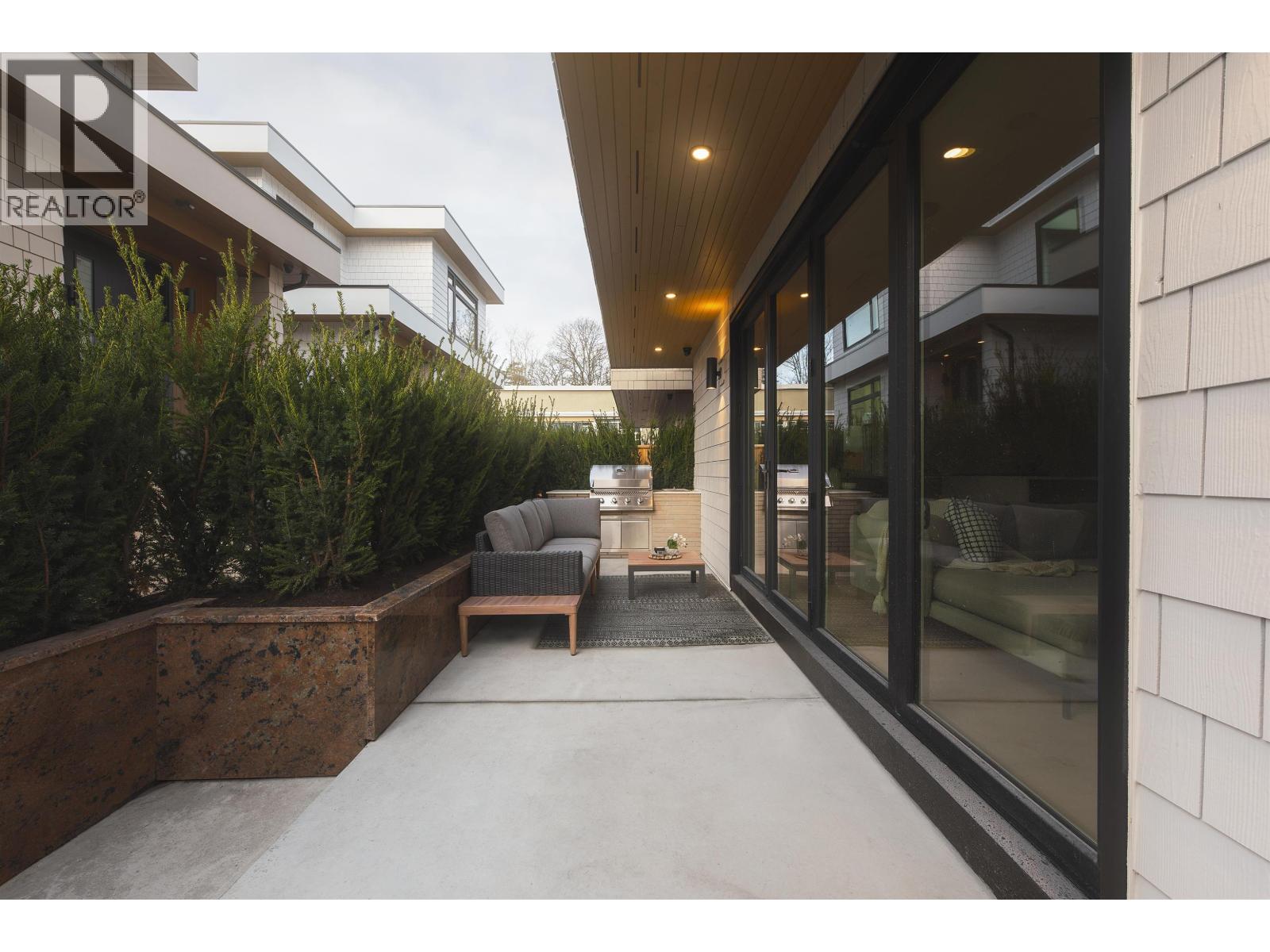 2 5969 GRANVILLE STREET, Vancouver