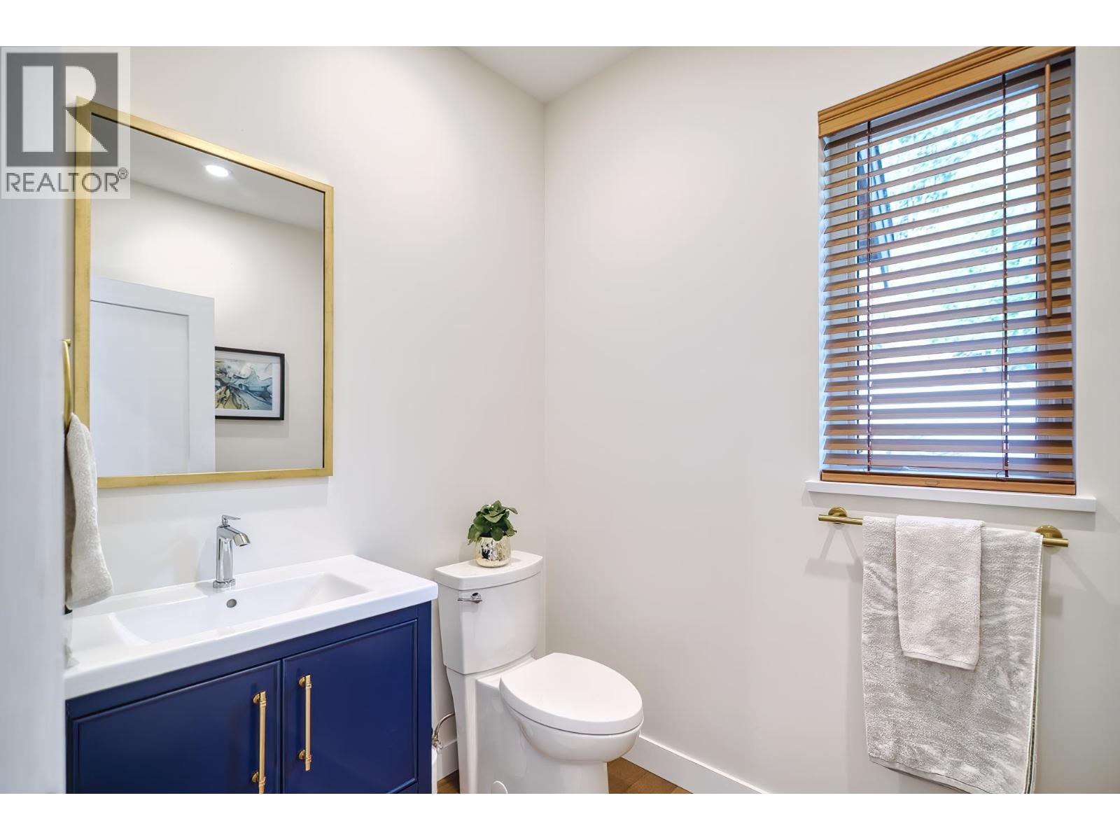 40 4622 SINCLAIR BAY ROAD, Pender Harbour