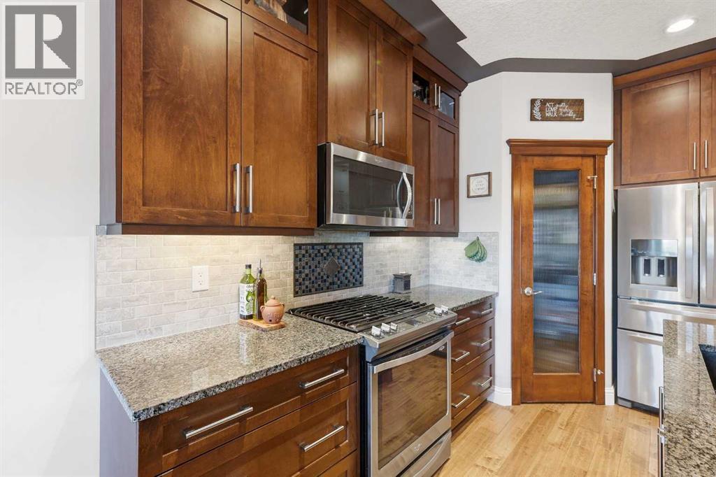 166 Fireside Bend, Cochrane