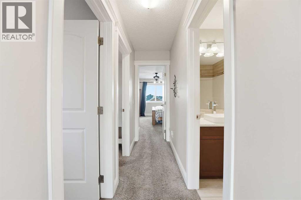 166 Fireside Bend, Cochrane