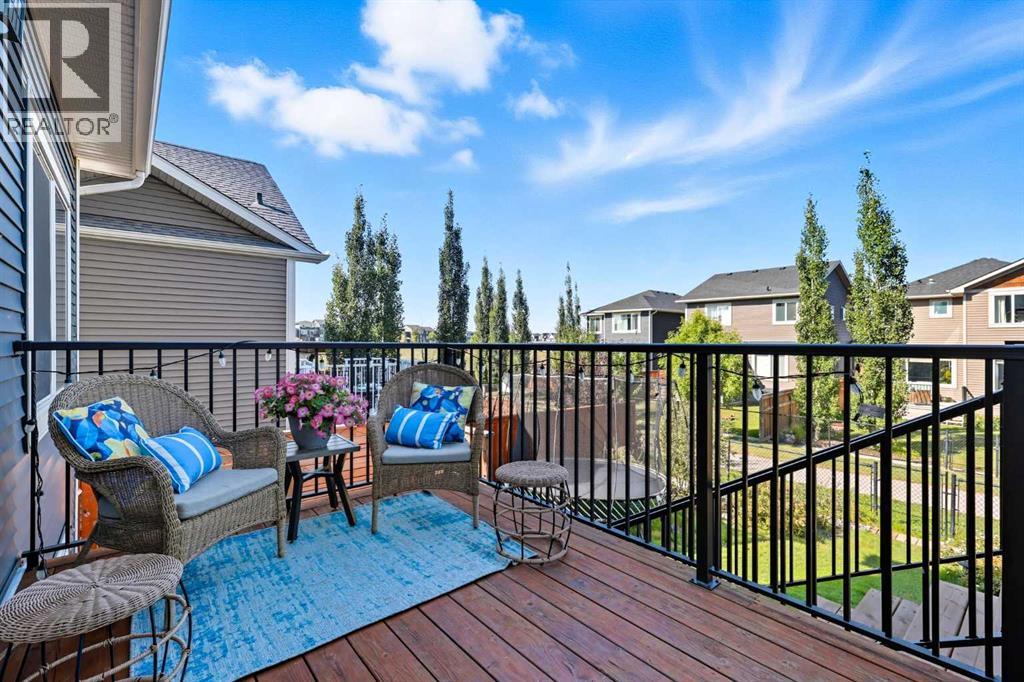 166 Fireside Bend, Cochrane