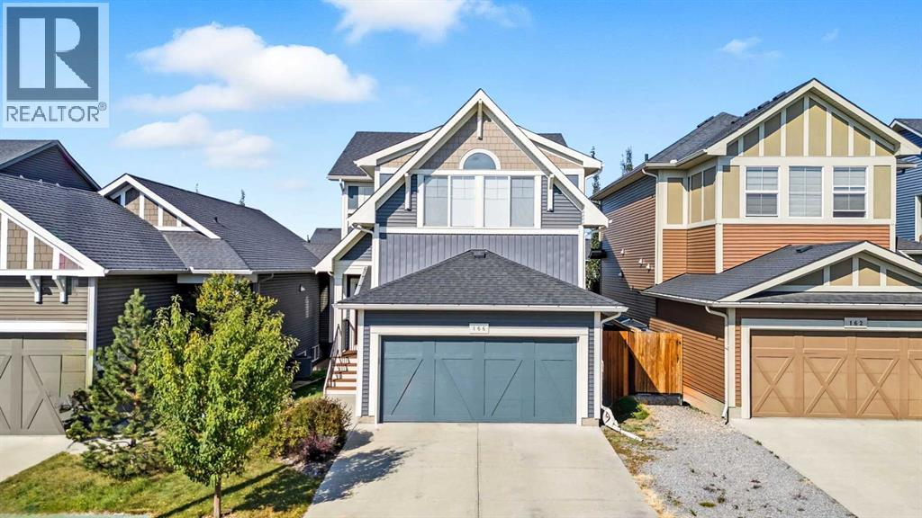 166 Fireside Bend, Cochrane