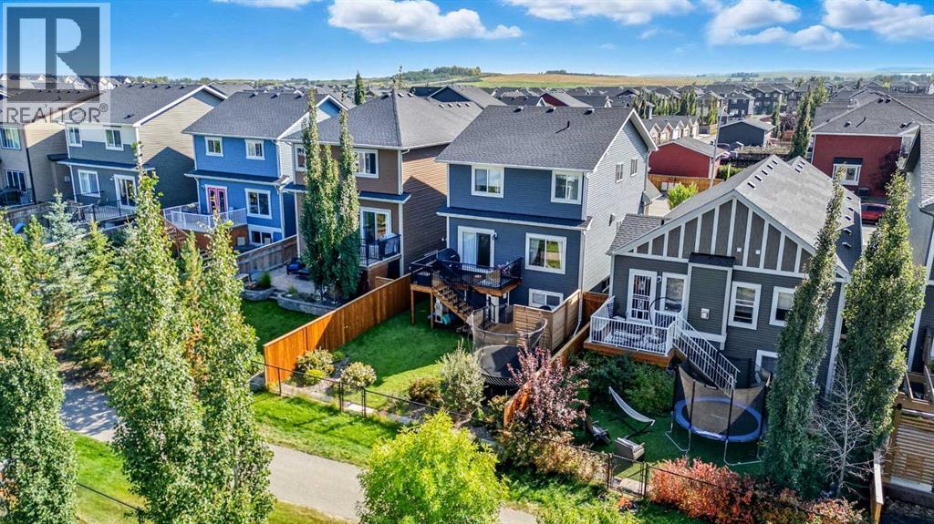 166 Fireside Bend, Cochrane