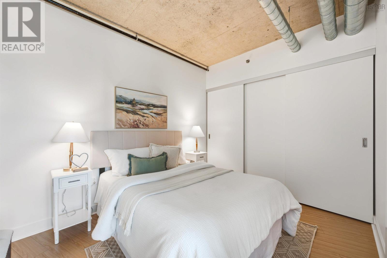 Property 13 of 40 of 526 1065 Barrington Street