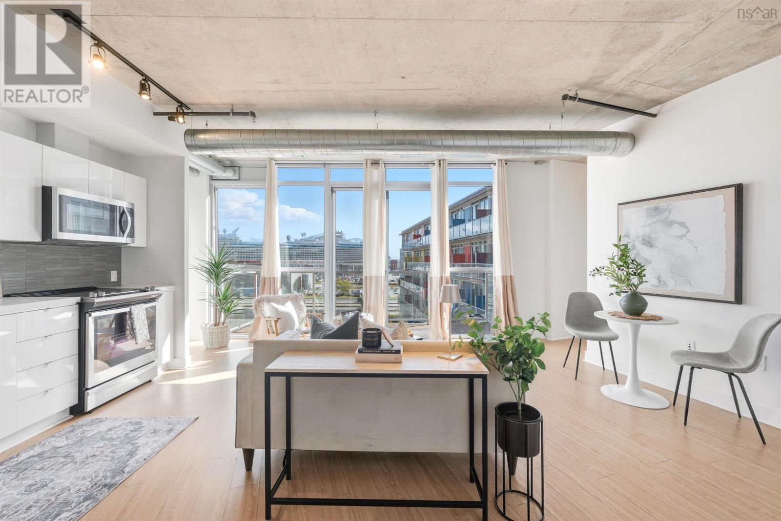 Property 8 of 40 of 526 1065 Barrington Street