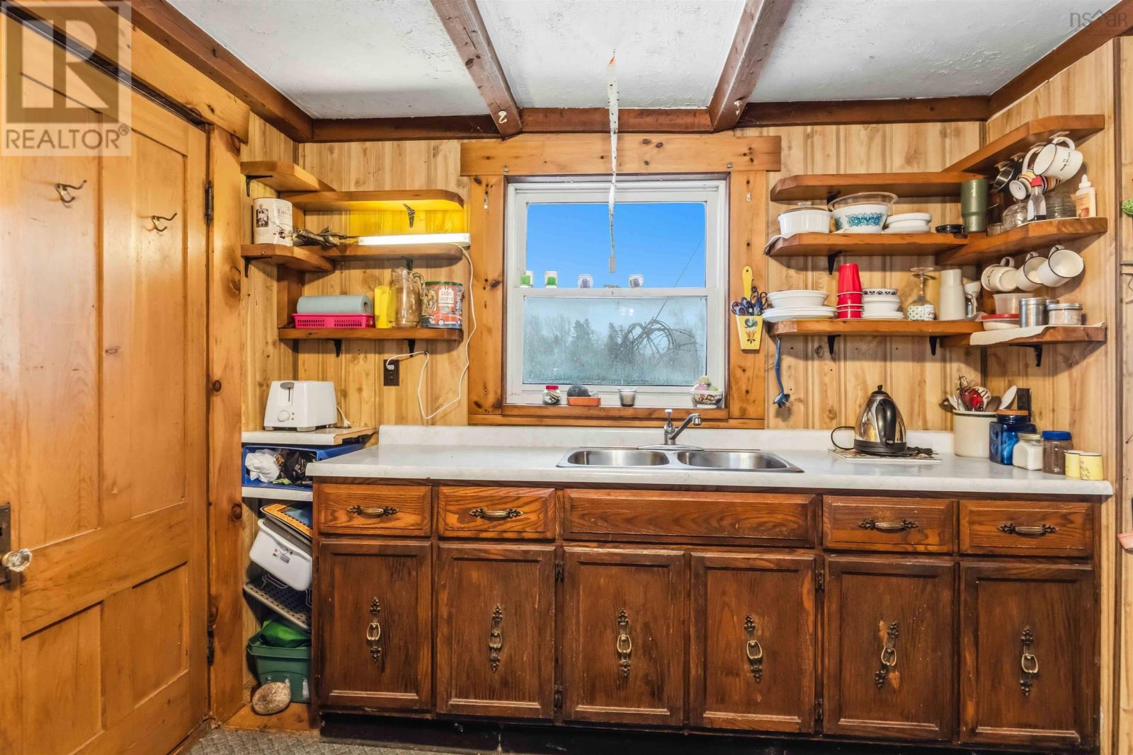 Property 19 of 46 of 332 Balcom Road