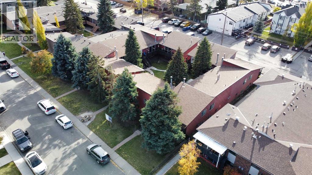 1-12, 4607 73 Street NW, Calgary, Alberta