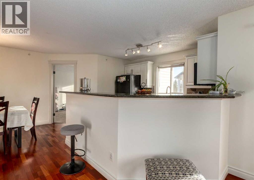 Single Family House for Sale in   Eversyde Avenue SW Evergreen Calgary 