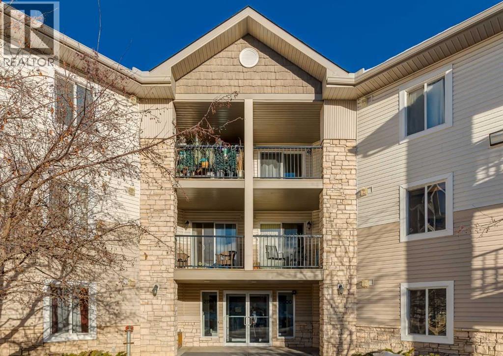 Single Family House for Sale in   Eversyde Avenue SW Evergreen Calgary 