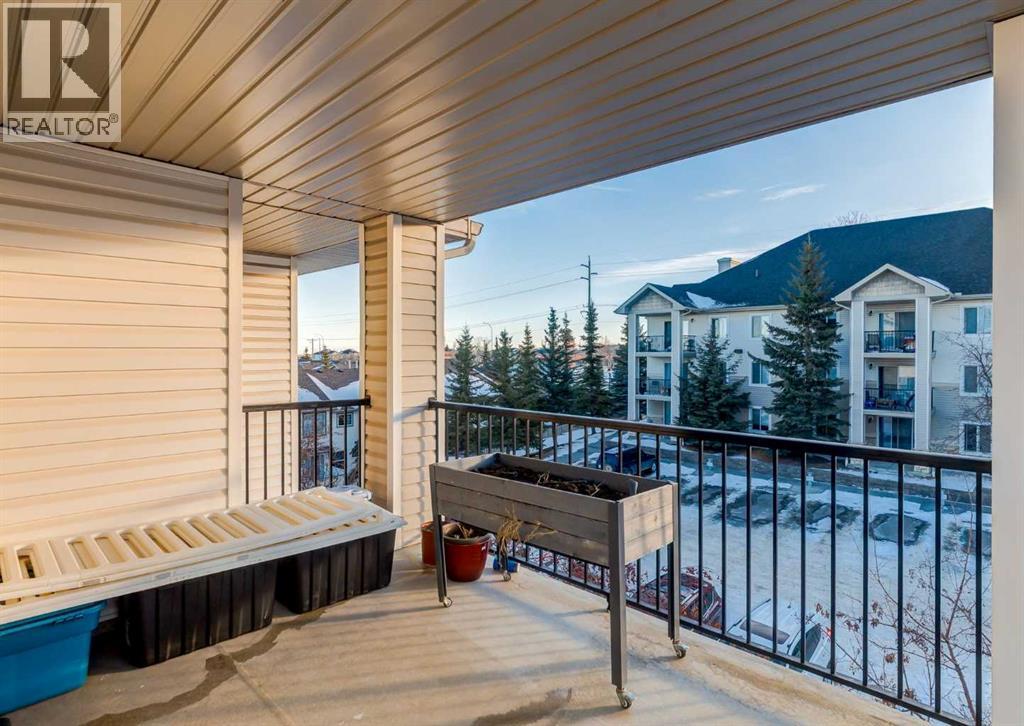 Single Family House for Sale in   Eversyde Avenue SW Evergreen Calgary 