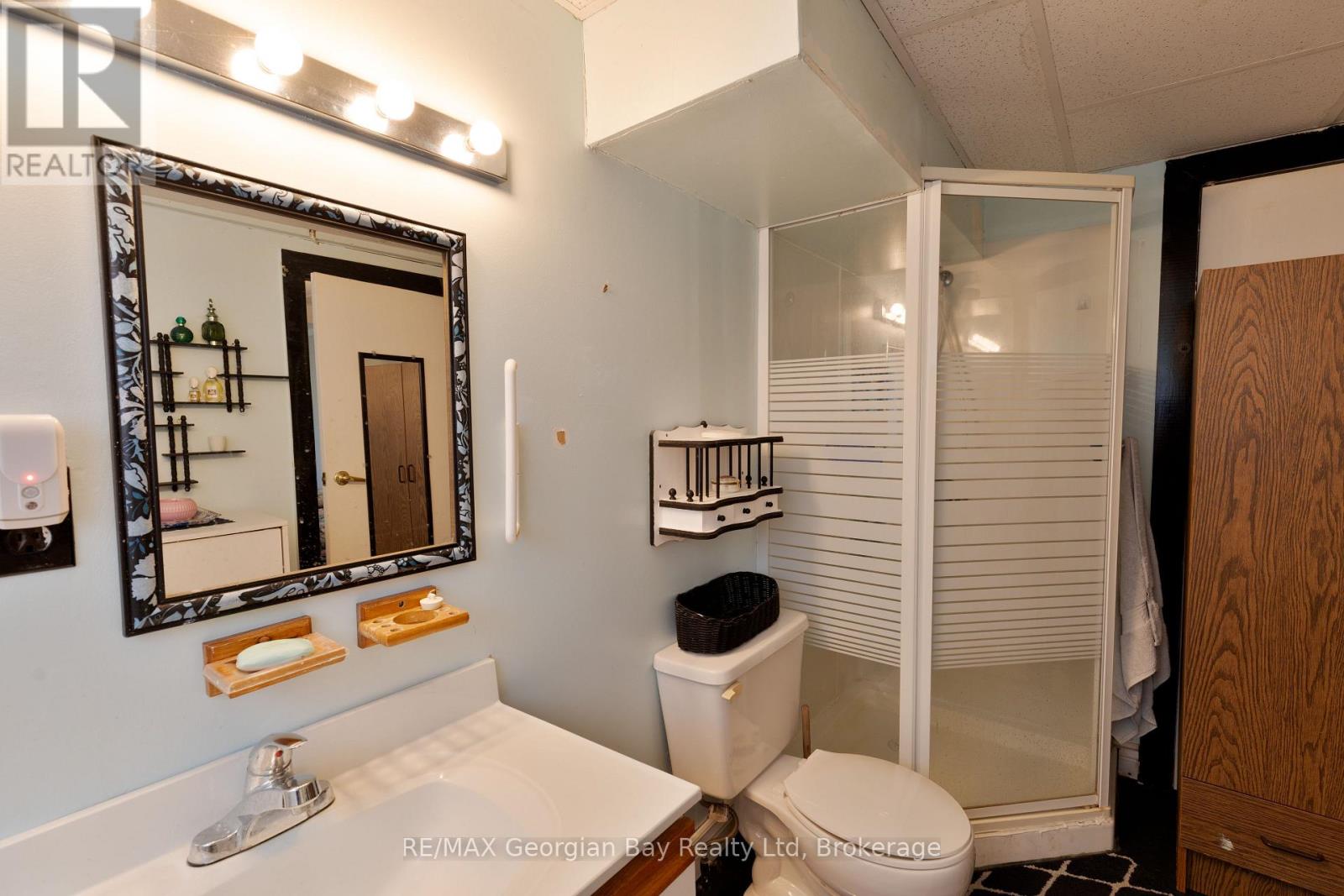 426 DAVID AVENUE - 17