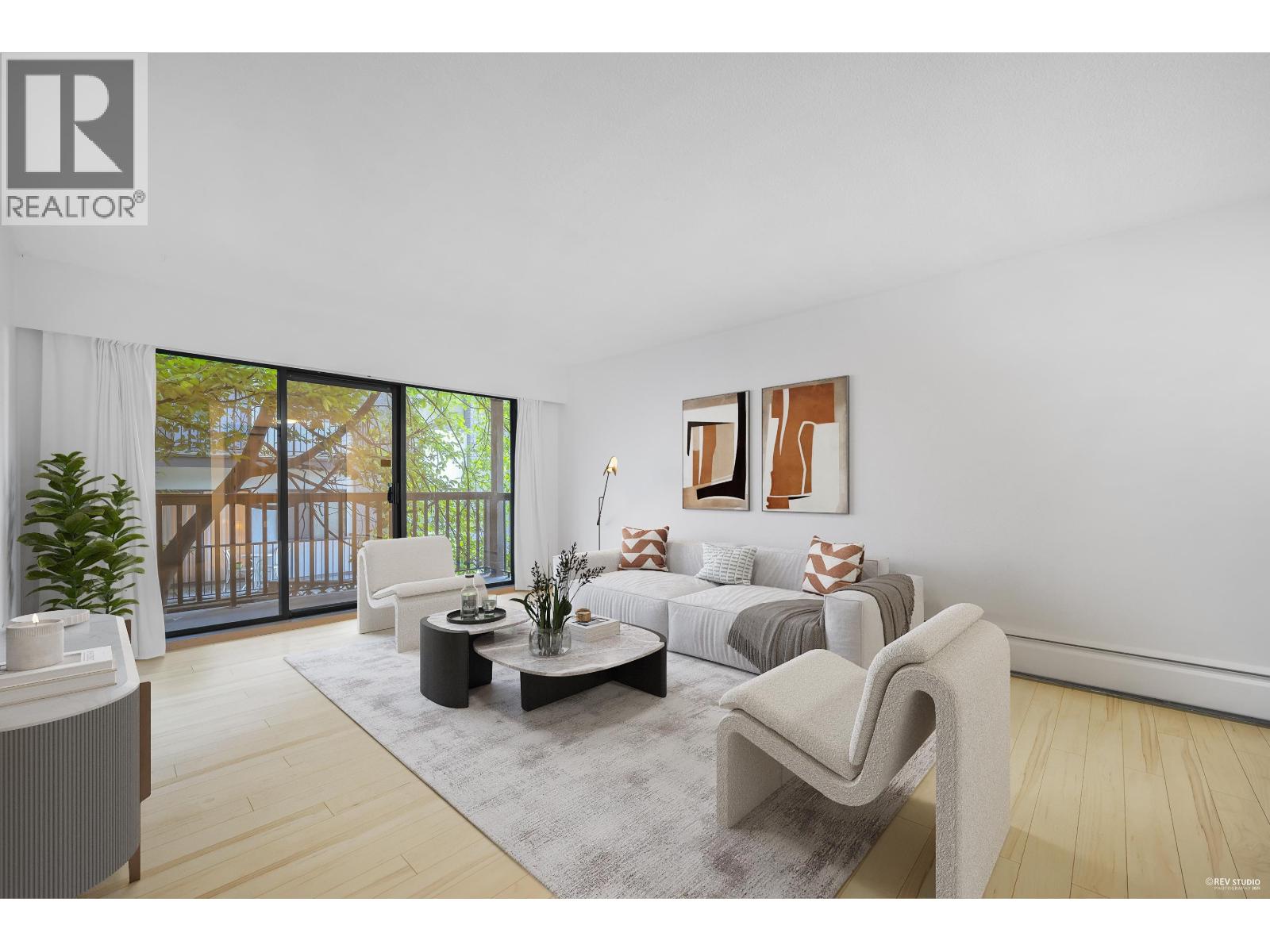 103 150 E 5TH STREET, North Vancouver