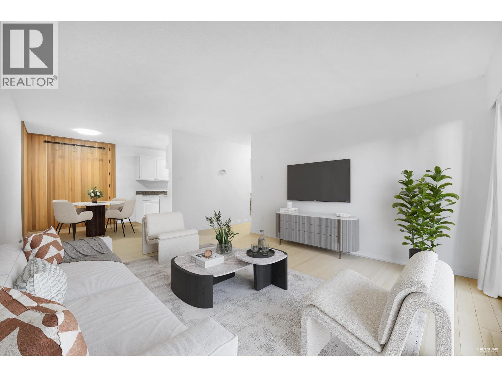 103 150 E 5TH STREET, North Vancouver