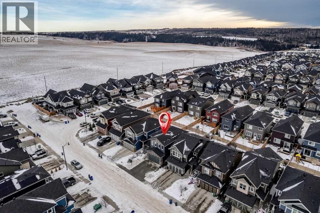 40 Sundown Avenue, Cochrane