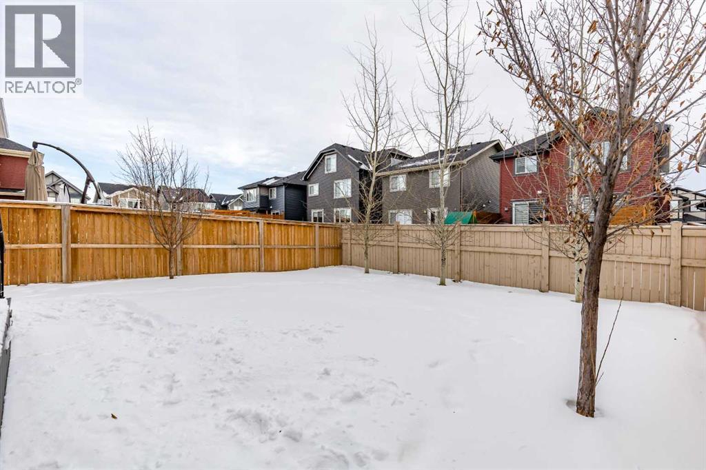 40 Sundown Avenue, Cochrane