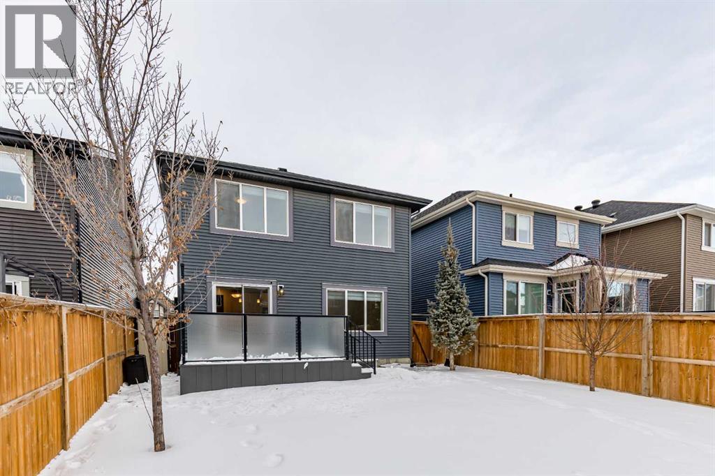 40 Sundown Avenue, Cochrane
