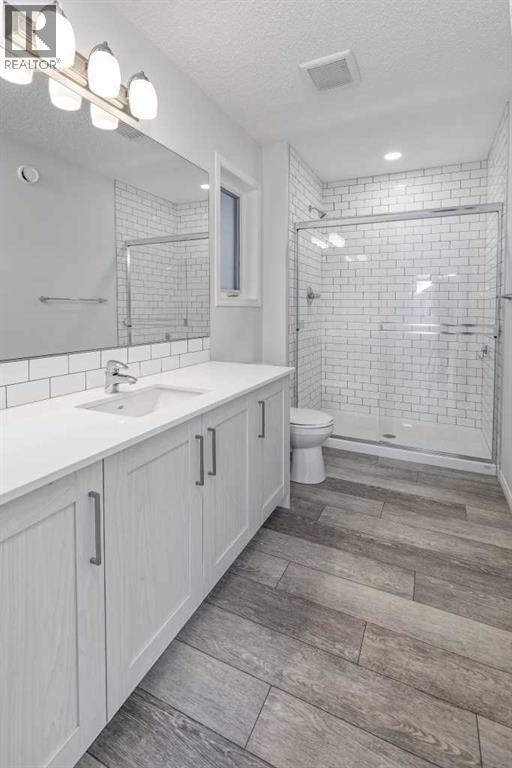 40 Sundown Avenue, Cochrane