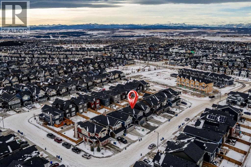 40 Sundown Avenue, Cochrane