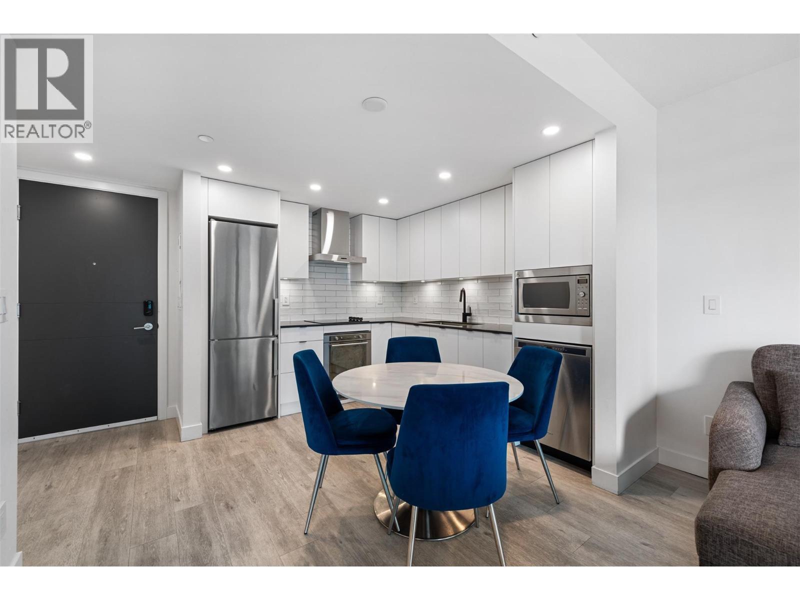 #1103 1471 St Paul Street - 2