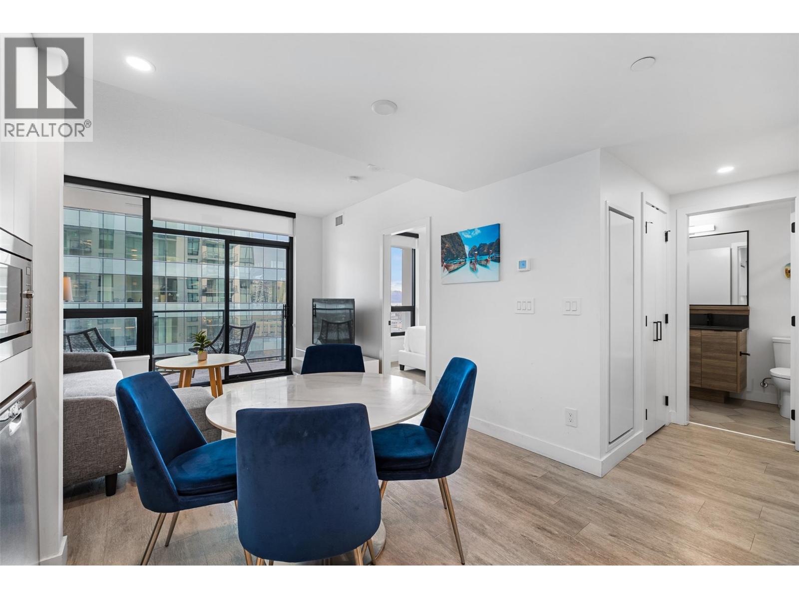 #1103 1471 St Paul Street - 4