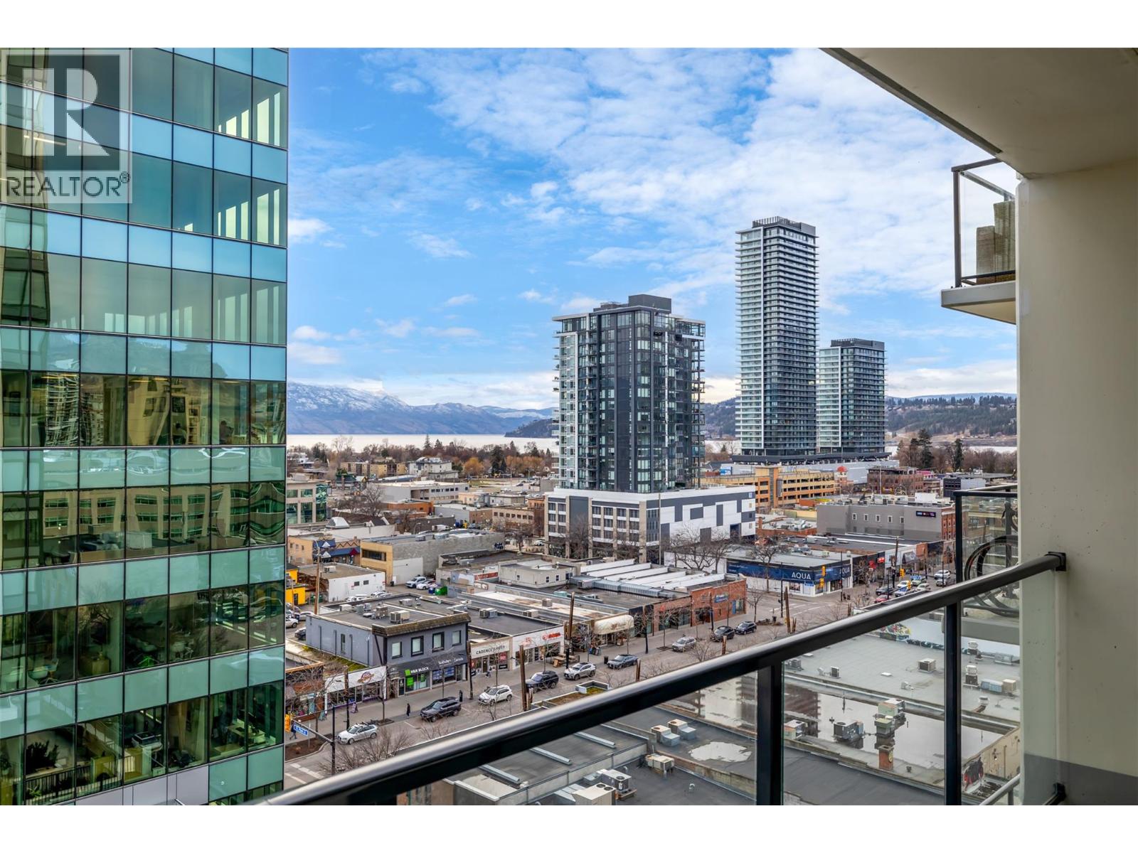 #1103 1471 St Paul Street - 9