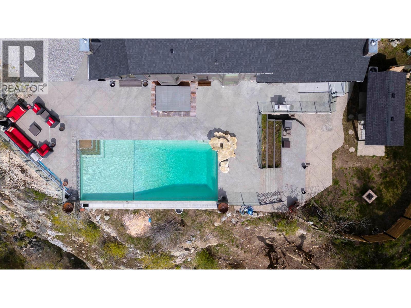  5774 Deadpine Drive, Kelowna