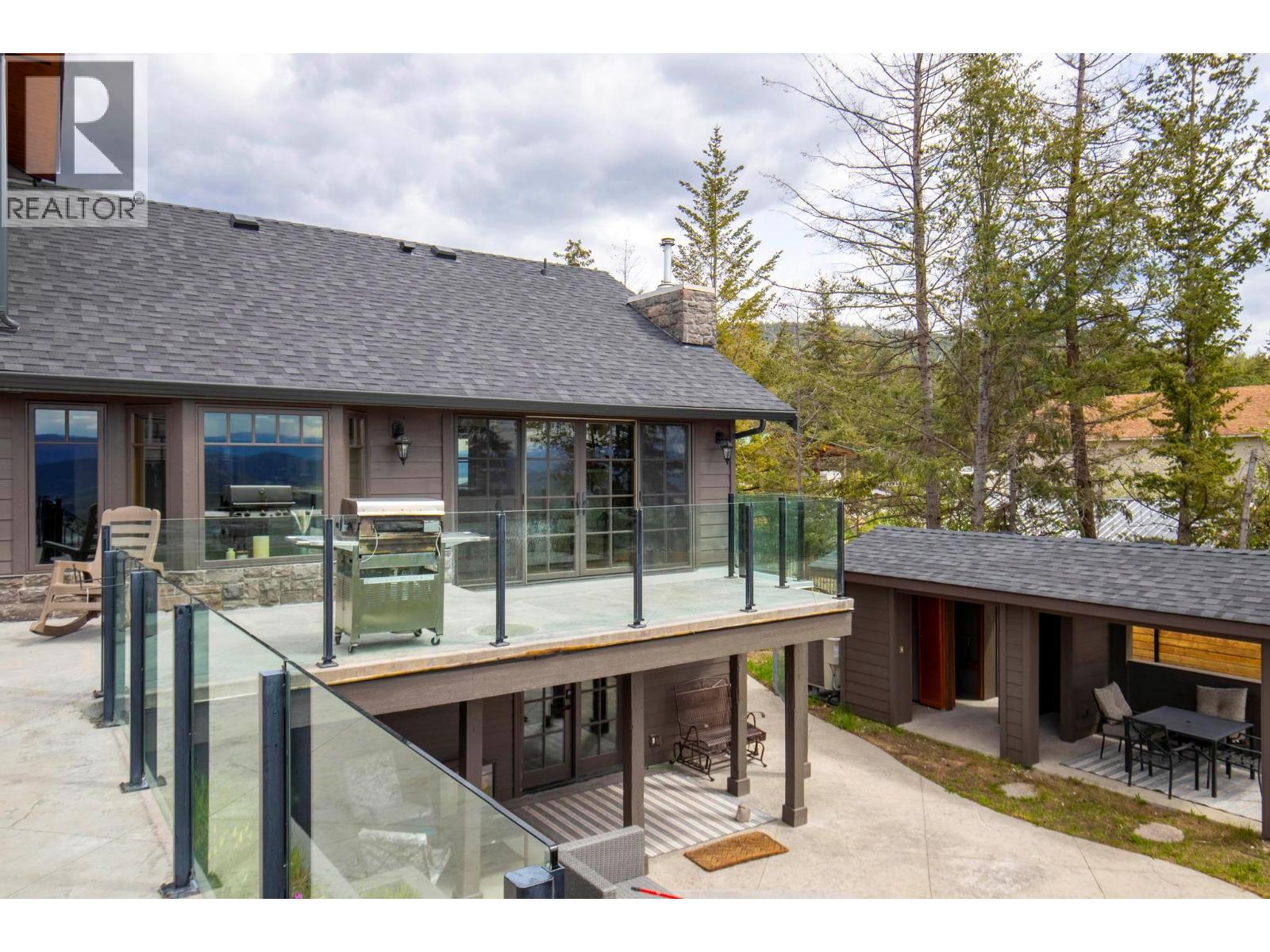 5774 Deadpine Drive, Kelowna