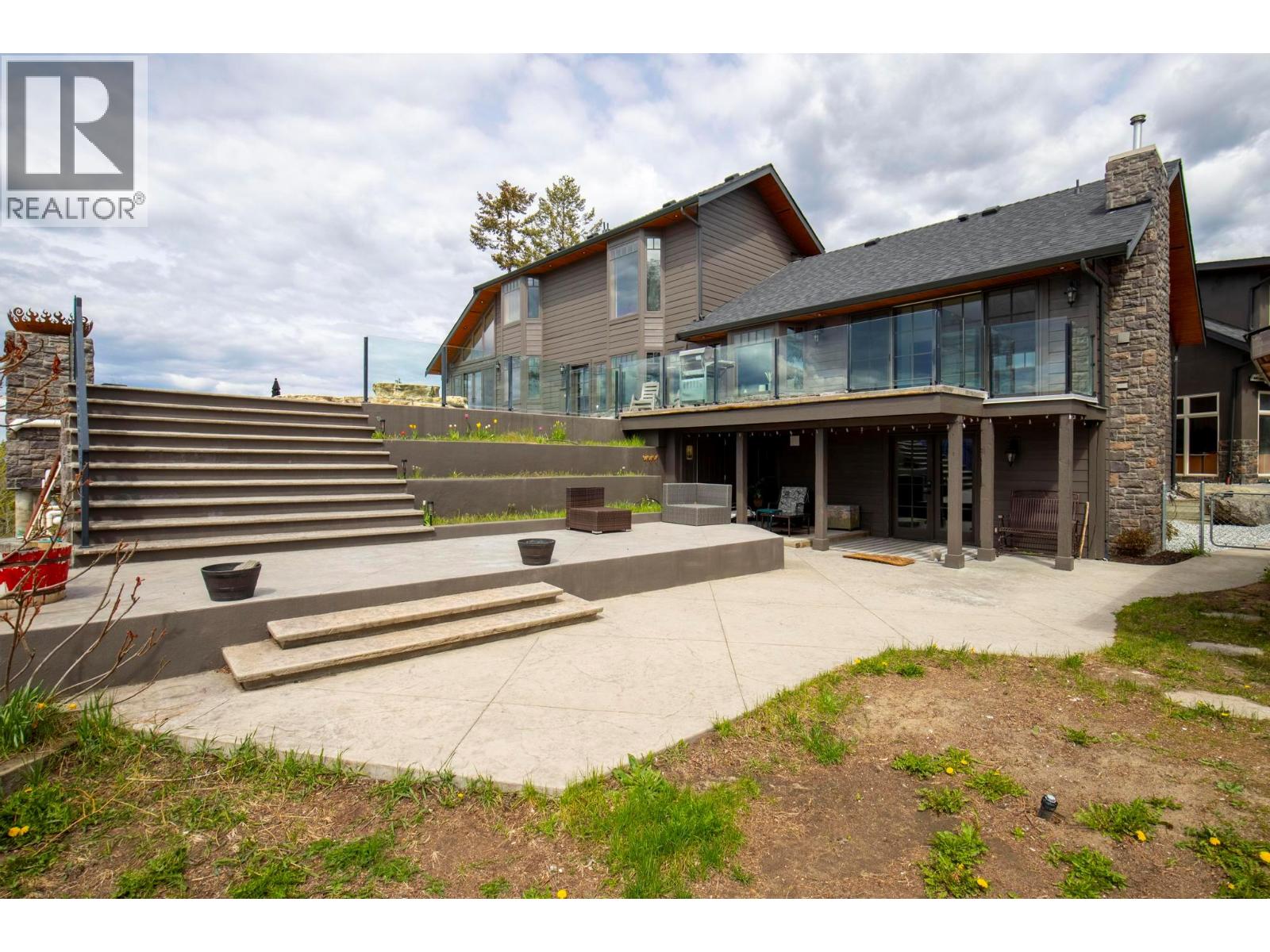  5774 Deadpine Drive, Kelowna