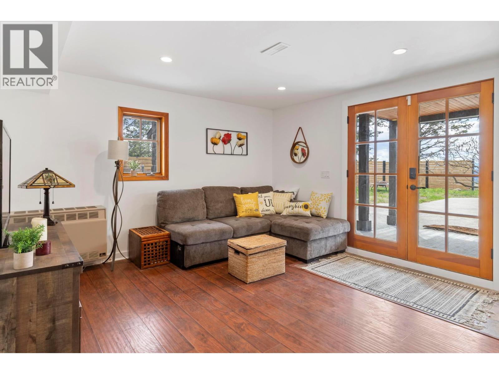  5774 Deadpine Drive, Kelowna