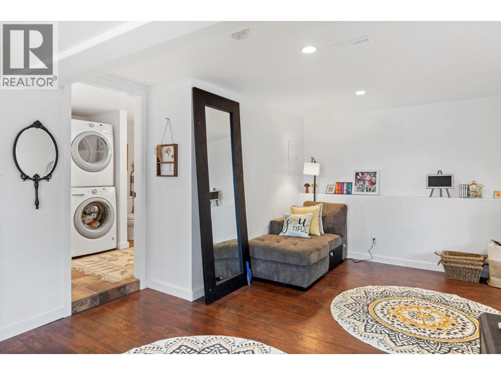  5774 Deadpine Drive, Kelowna