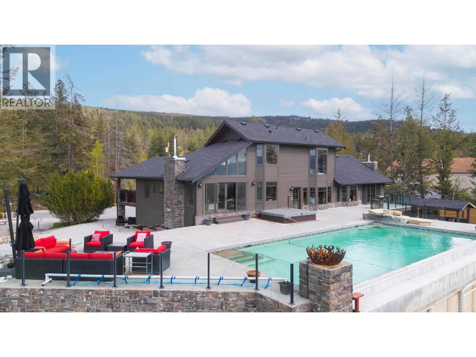  5774 Deadpine Drive, Kelowna