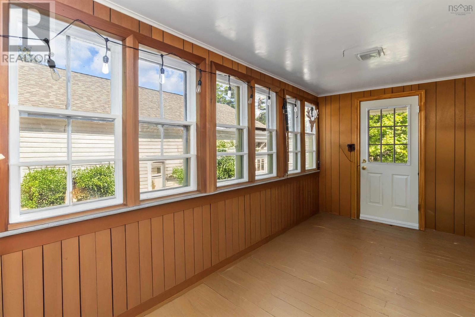 Property 29 of 50 of 4 & 6 Hemlock Street