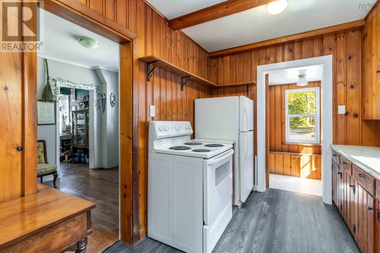 Property 45 of 50 of 4 & 6 Hemlock Street